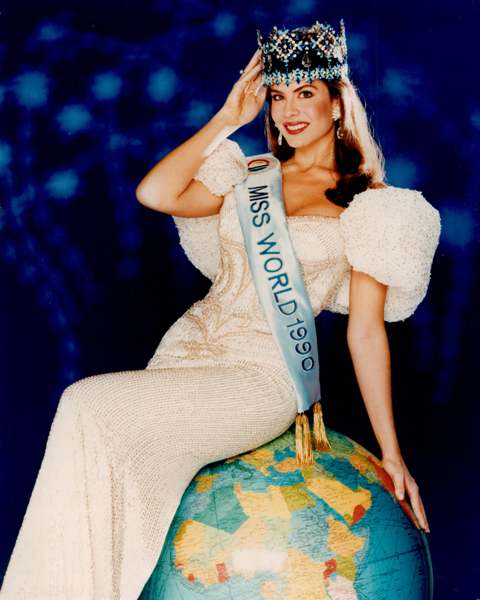Photo:  Miss World 1990 Gina Tolleson, United States